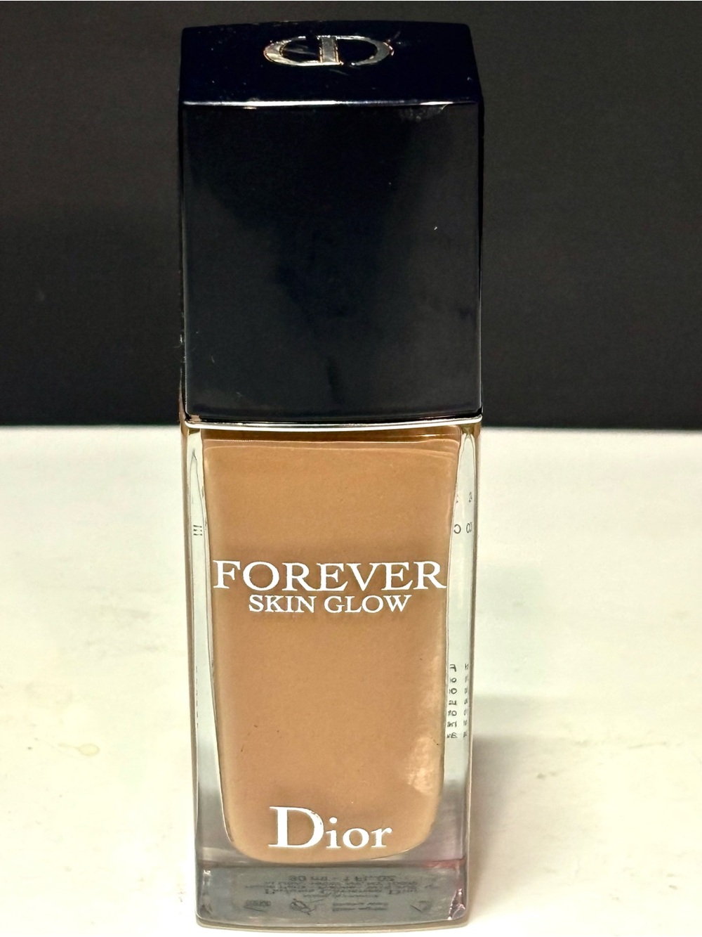 Dior Forever 4W Skin Glow Foundation